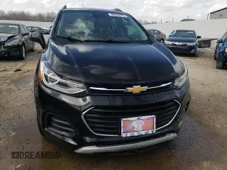 2019 Chevrolet Trax LT with VIN KL7CJLSB1KB931749, listed as a Copart auction lot 48330475 with 104,699 mi miles and Non Repairable. Bid and sale history available at carsss.com. Image 14.