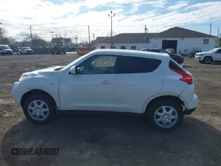 2013 Nissan Juke SL z VIN JN8AF5MVXDT209695, wystawiony jako IAAI lot #41956166 z przebiegiem 140 791 mil mil oraz . Historia ofert i sprzedaży dostępna na DreamBid. Obrazek 15.