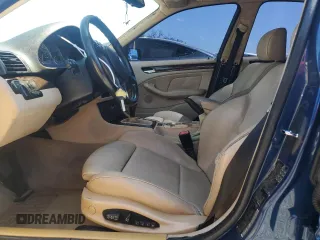 2003 BMW 3 Series 325i with VIN WBAEV33443KL59395, listed as a Copart auction lot 53683815 with 255,171 mi miles and Non Repairable. Bid and sale history available at DreamBid. Image 7.