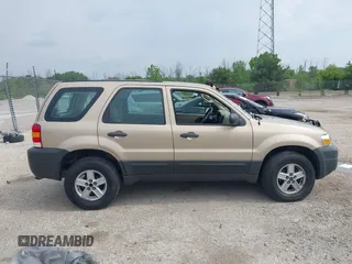 2007 Ford Escape XLS with VIN 1FMYU02Z37KA07375, listed as a IAAI auction lot 42452709 with 201,316 mi miles and . Bid and sale history available at DreamBid. Image 13.