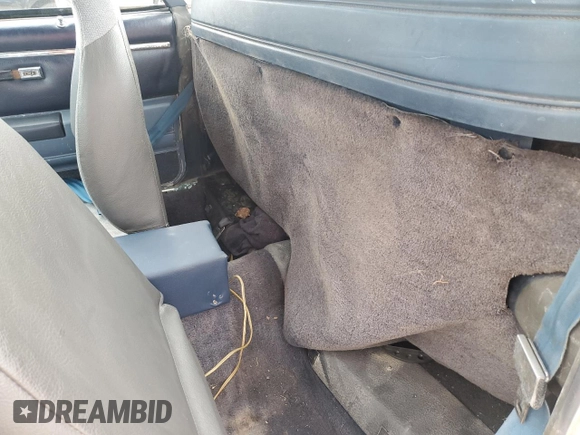 1981 Chevrolet El Camino with VIN 1GCCW80J2BD432782, listed as a Copart auction lot 41821285 with 24,296 mi miles and Salvage Title. Bid and sale history available at carsss.com. Image 10.