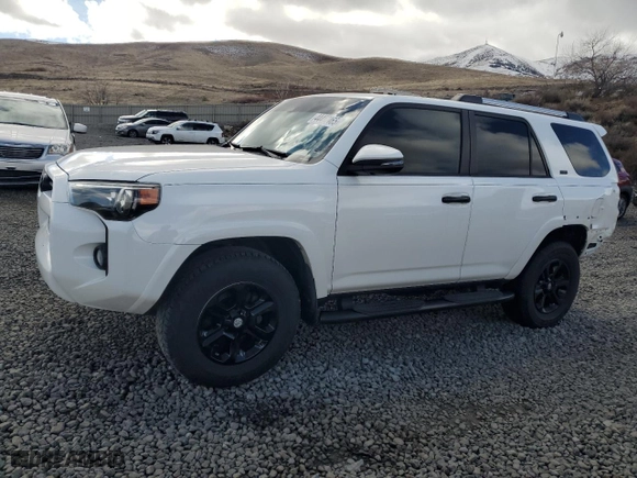 2020 Toyota 4Runner SR5 with VIN JTEBU5JR9L5778002, listed as a Copart auction lot 44457465 with 92,025 mi miles and Salvage Title. Bid and sale history available at carsss.com. Image 1.
