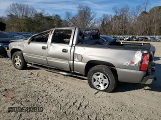 2006 Chevrolet Silverado 1500 LT1 with VIN 2GCEK13NX61197611, listed as a Copart auction lot 47268635 with 166,306 mi miles and Salvage Title. Bid and sale history available at DreamBid. Image 2.