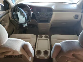 2004 Honda Odyssey LX z VIN 5FNRL18554B007005, wystawiony jako Copart lot #54377345 z przebiegiem 219 655 mil mil oraz Szkoda całkowita • Salvage title. Historia ofert i sprzedaży dostępna na DreamBid. Obrazek 8.