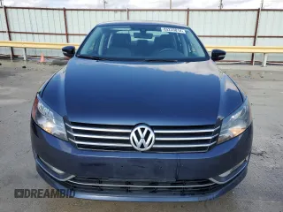 2015 Volkswagen Passat S with VIN 1VWAS7A38FC079955, listed as a Copart auction lot 85233014 with 133,305 mi miles and Salvage title. Bid and sale history available at DreamBid. Image 5.