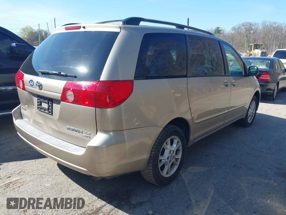 2006 Toyota Sienna LE with VIN 5TDBA23C66S071703, listed as a IAAI auction lot 42094221 with 146,607 mi miles. Bid and sale history available at carsss.com. Image 4.