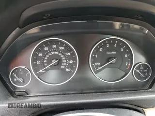 2018 BMW 3 Series 330i xDrive с VIN WBA8D9G53JNU70991, выставлен на аукционе Copart как лот 39904884 с пробегом Не указан миль и Списание • Salvage title. История ставок и продаж доступна на DreamBid. Изображение 9.