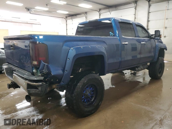 2018 GMC Sierra 2500HD SLT with VIN 1GT12TEY6JF272212, listed as a Copart auction lot 87391914 with 78,217 mi miles and Clean Title. Bid and sale history available at carsss.com. Image 3.