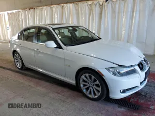 2011 BMW 3 Series 328i with VIN WBAPH5G5XBNM83540, listed as a Copart auction lot 76909404 with 96,453 mi miles and Salvage Title. Bid and sale history available at carsss.com. Image 4.
