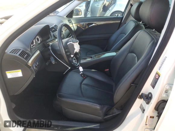 2007 Mercedes-Benz E-Class 3.5L with VIN WDBUF56X47B084760, listed as a Copart auction lot 84942024 with 117,213 mi miles and Salvage Title. Bid and sale history available at carsss.com. Image 7.