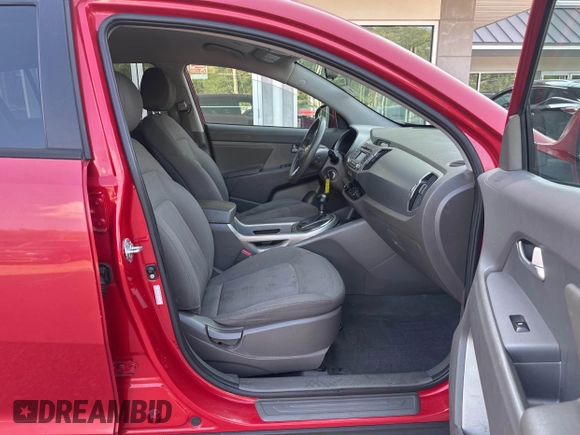 2013 Kia Sportage LX with VIN KNDPB3A26D7461145, listed as a IAAI auction lot 42769820 with 166,032 mi miles and . Bid and sale history available at DreamBid. Image 5.