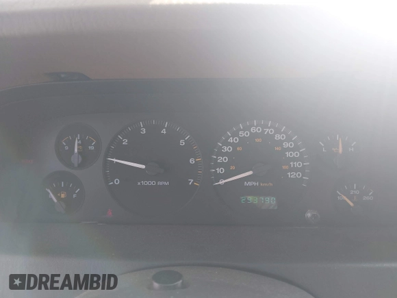 2002 Jeep Grand Cherokee Laredo with VIN 1J4GX48S32C168105, listed as a IAAI auction lot 42451373 with 293,790 mi miles and . Bid and sale history available at DreamBid. Image 7.