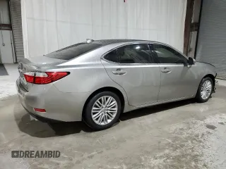2015 Lexus ES 330 with VIN JTHBK1GG8F2201135, listed as a Copart auction lot 52080285 with 95,544 mi miles and Salvage Title. Bid and sale history available at DreamBid. Image 3.