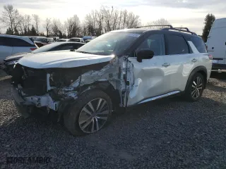2022 Nissan Pathfinder Platinum with VIN 5N1DR3DJ3NC258025, listed as a Copart auction lot 44277415 with 44,531 mi miles and Salvage Title. Bid and sale history available at carsss.com. Image 1.
