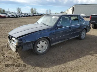 1996 Volvo 960 z VIN YV1KS9602T1096687, wystawiony jako Copart lot #71458384 z przebiegiem 286 020 mil mil oraz Szkody całkowita. Historia ofert i sprzedaży dostępna na DreamBid. Obrazek 1.