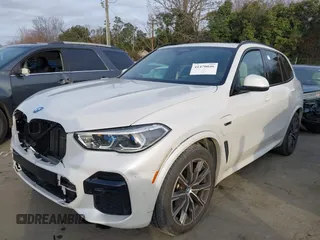2022 BMW X5 xDrive45e with VIN 5UXTA6C06N9J12490, listed as a IAAI auction lot 41470046 with 38,207 mi miles. Bid and sale history available at carsss.com. Image 17.