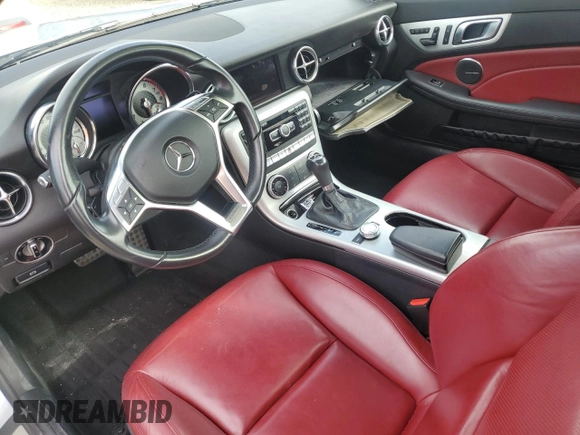 2015 Mercedes-Benz SLK-Class SLK 250 with VIN WDDPK4HA0FF105324, listed as a Copart auction lot 74501644 with 0 mi miles and Salvage Title. Bid and sale history available at carsss.com. Image 8.