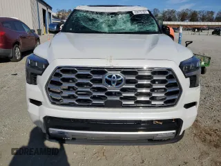 2024 Toyota Sequoia SR5 with VIN 7SVAAABA3RX044551, listed as a Copart auction lot 82015184 with 13,878 mi miles and Salvage Title. Bid and sale history available at carsss.com. Image 5.