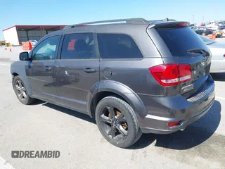 2016 Dodge Journey SXT with VIN 3C4PDCBG0GT137404, listed as a IAAI auction lot 41838503 with 134,963 mi miles. Bid and sale history available at carsss.com. Image 3.
