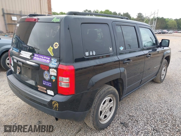 2016 Jeep Patriot Sport with VIN 1C4NJPBA8GD537851, listed as a IAAI auction lot 41996772 with 155,676 mi miles. Bid and sale history available at carsss.com. Image 4.