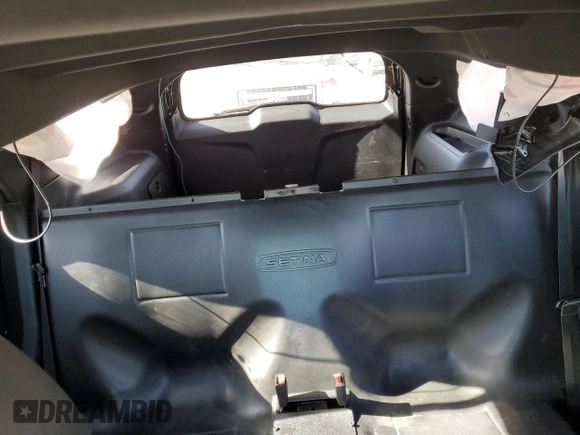 2017 Ford Police Interceptor Utility z VIN 1FM5K8AR0HGC25724, wystawiony jako Copart lot #43608095 z przebiegiem Nie podano mil oraz Szkody całkowita. Historia ofert i sprzedaży dostępna na DreamBid. Obrazek 10.