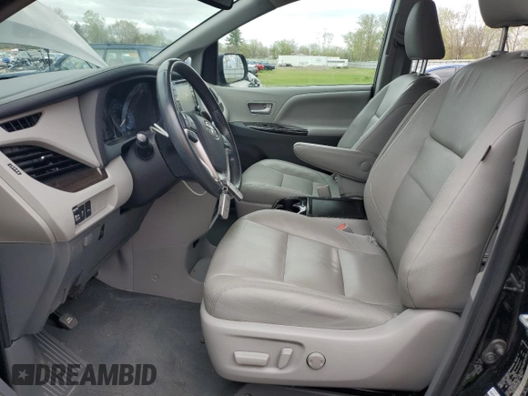 2020 Toyota Sienna XLE with VIN 5TDDZ3DC3LS229836, listed as a Copart auction lot 55133065 with 94,599 mi miles and Salvage Title. Bid and sale history available at DreamBid. Image 7.