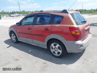 2006 Pontiac Vibe with VIN 5Y2SL65816Z426298, listed as a IAAI auction lot 41982810 with 299,999 mi miles. Bid and sale history available at carsss.com. Image 3.