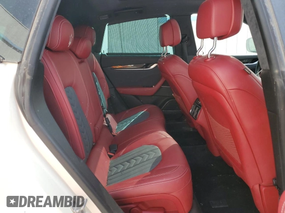 2018 Maserati Levante S with VIN ZN661YUL2JX302178, listed as a Copart auction lot 71066354 with 30,586 mi miles and Clean Title. Bid and sale history available at carsss.com. Image 11.