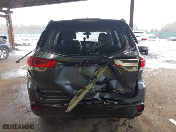 2019 Toyota Highlander SE with VIN 5TDJZRFH4KS747306, listed as a IAAI auction lot 41867414 with 96,247 mi miles. Bid and sale history available at carsss.com. Image 16.
