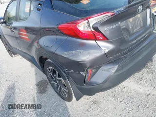 2019 Toyota C-HR XLE z VIN JTNKHMBX0K1013522, wystawiony jako IAAI lot #42053511 z przebiegiem 136 330 mil mil oraz . Historia ofert i sprzedaży dostępna na DreamBid. Obrazek 18.
