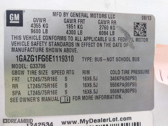 2014 Chevrolet Express Passenger LT with VIN 1GAZG1FG6E1119310, listed as a IAAI auction lot 41913430 with 130,442 mi miles. Bid and sale history available at carsss.com. Image 9.