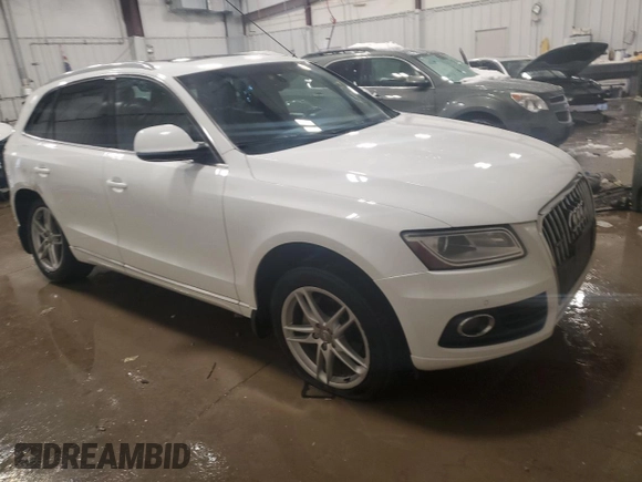 2014 Audi Q5 Premium Plus with VIN WA1LFAFP5EA072846, listed as a Copart auction lot 45641175 with 151,498 mi miles and Salvage Title. Bid and sale history available at carsss.com. Image 4.