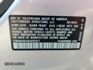 2013 Volkswagen Passat Wolfsburg Edition z VIN 1VWAH7A31DC027577, wystawiony jako Copart lot #54858125 z przebiegiem 88 685 mil mil oraz Szkoda całkowita • Salvage title. Historia ofert i sprzedaży dostępna na DreamBid. Obrazek 12.