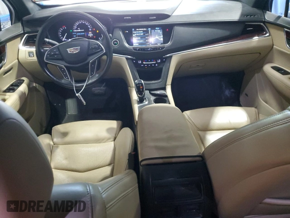 2017 Cadillac XT5 Luxury FWD z VIN 1GYKNBRS7HZ235961, wystawiony jako Copart lot #64509165 z przebiegiem 215 573 mil mil oraz Czysty tytuł • Clean title. Historia ofert i sprzedaży dostępna na DreamBid. Obrazek 15.