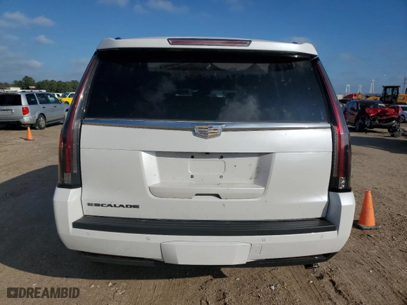 2016 Cadillac Escalade Luxury Collection with VIN 1GYS3BKJ8GR323567, listed as a Copart auction lot 83922104 with 160,222 mi miles and Salvage Title. Bid and sale history available at carsss.com. Image 6.