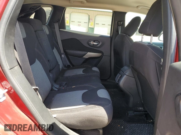 2017 Jeep Cherokee Sport z VIN 1C4PJMAB3HW656799, wystawiony jako Copart lot #56217725 z przebiegiem 66 585 mil mil oraz Szkoda całkowita • Salvage title. Historia ofert i sprzedaży dostępna na DreamBid. Obrazek 10.