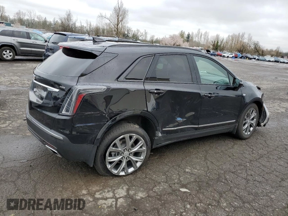 2021 Cadillac XT5 AWD Sport z VIN 1GYKNGRS3MZ158562, wystawiony jako Copart lot #43593295 z przebiegiem 32 293 mil mil oraz Szkoda całkowita • Salvage title. Historia ofert i sprzedaży dostępna na DreamBid. Obrazek 3.