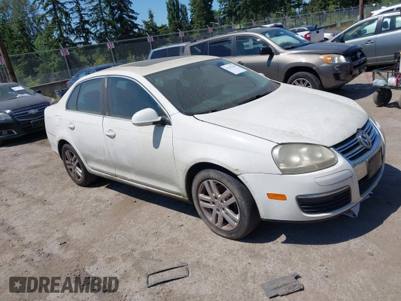 2007 Volkswagen Jetta 2.5 with VIN 3VWSF71K97M031591, listed as a IAAI auction lot 42375346 with 207,594 mi miles and . Bid and sale history available at DreamBid. Image 1.