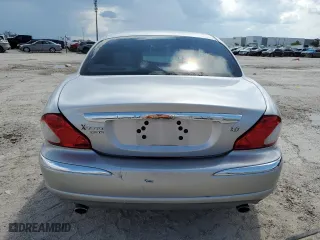 2005 Jaguar X-Type 3.0L with VIN SAJWA51C75WE23809, listed as a Copart auction lot 68457634 with 161,422 mi miles and Non Repairable. Bid and sale history available at carsss.com. Image 6.