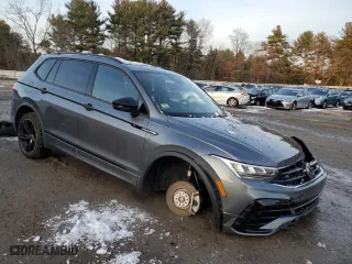 2023 Volkswagen Tiguan SE R-Line Black with VIN 3VV8B7AX8PM070954, listed as a Copart auction lot 86703764 with 29,020 mi miles and Salvage Title. Bid and sale history available at carsss.com. Image 4.