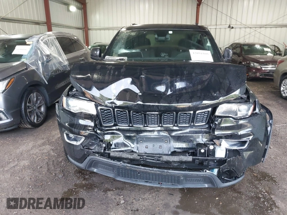 2017 Jeep Grand Cherokee Altitude z VIN 1C4RJFAG3HC624453, wystawiony jako IAAI lot #42091808 z przebiegiem 114 558 mil mil oraz . Historia ofert i sprzedaży dostępna na DreamBid. Obrazek 6.
