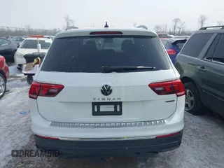 2024 Volkswagen Tiguan S с VIN 3VVFB7AX1RM103822, выставлен на аукционе IAAI как лот 41364247 с пробегом 10 407 миль миль и . История ставок и продаж доступна на DreamBid. Изображение 16.