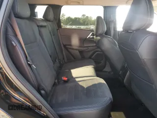 2024 Mitsubishi Outlander SE z VIN JA4J3VA83RZ043988, wystawiony jako Copart lot #52588585 z przebiegiem 23 224 mil mil oraz Nie do naprawy • Non repairable. Historia ofert i sprzedaży dostępna na DreamBid. Obrazek 12.