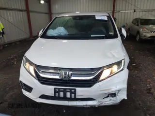 2019 Honda Odyssey EX with VIN 5FNRL6H57KB087739, listed as a IAAI auction lot 41908188 with 84,477 mi miles. Bid and sale history available at carsss.com. Image 13.