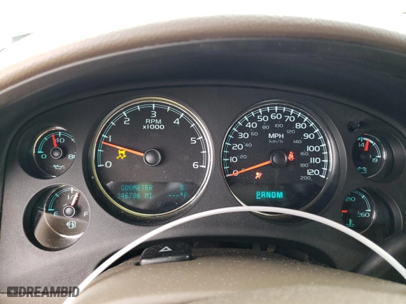 2013 Chevrolet Avalanche LS with VIN 3GNMCEE09DG298846, listed as a Copart auction lot 53091175 with 346,786 mi miles and Salvage Title. Bid and sale history available at carsss.com. Image 9.