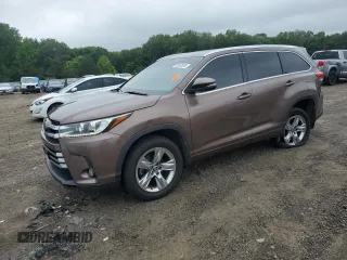2017 Toyota Highlander Limited with VIN 5TDYZRFH0HS199280, listed as a Copart auction lot 58612645 with 159,282 mi miles and Salvage title. Bid and sale history available at DreamBid. Image 1.