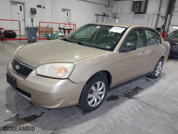 2007 Chevrolet Malibu LS w/2FL with VIN 1G1ZS58N07F278413, listed as a IAAI auction lot 41919973 with 156,592 mi miles. Bid and sale history available at carsss.com. Image 2.