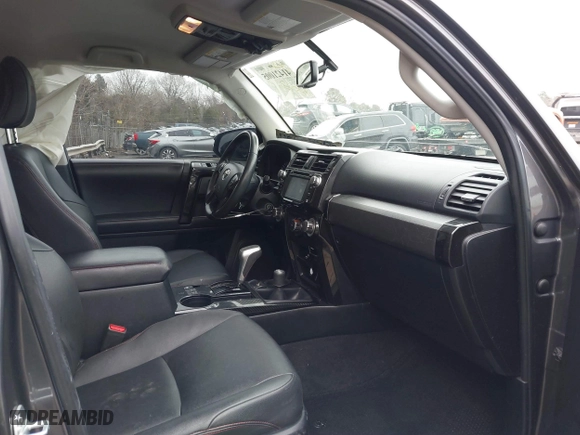 2019 Toyota 4Runner SR5 with VIN JTEBU5JR1K5649556, listed as a IAAI auction lot 41421005 with 131,814 mi miles. Bid and sale history available at carsss.com. Image 5.