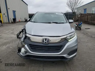 2021 Honda HR-V LX with VIN 3CZRU6H34MM747949, listed as a Copart auction lot 47684195 with 37,110 mi miles and Salvage Title. Bid and sale history available at carsss.com. Image 5.
