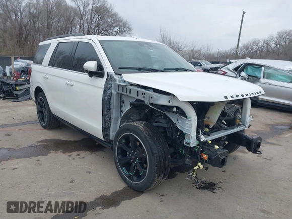 2023 Ford Expedition Limited with VIN 1FMJU2A8XPEA34223, listed as a IAAI auction lot 41815116 with 25,427 mi miles and . Bid and sale history available at DreamBid. Image 1.